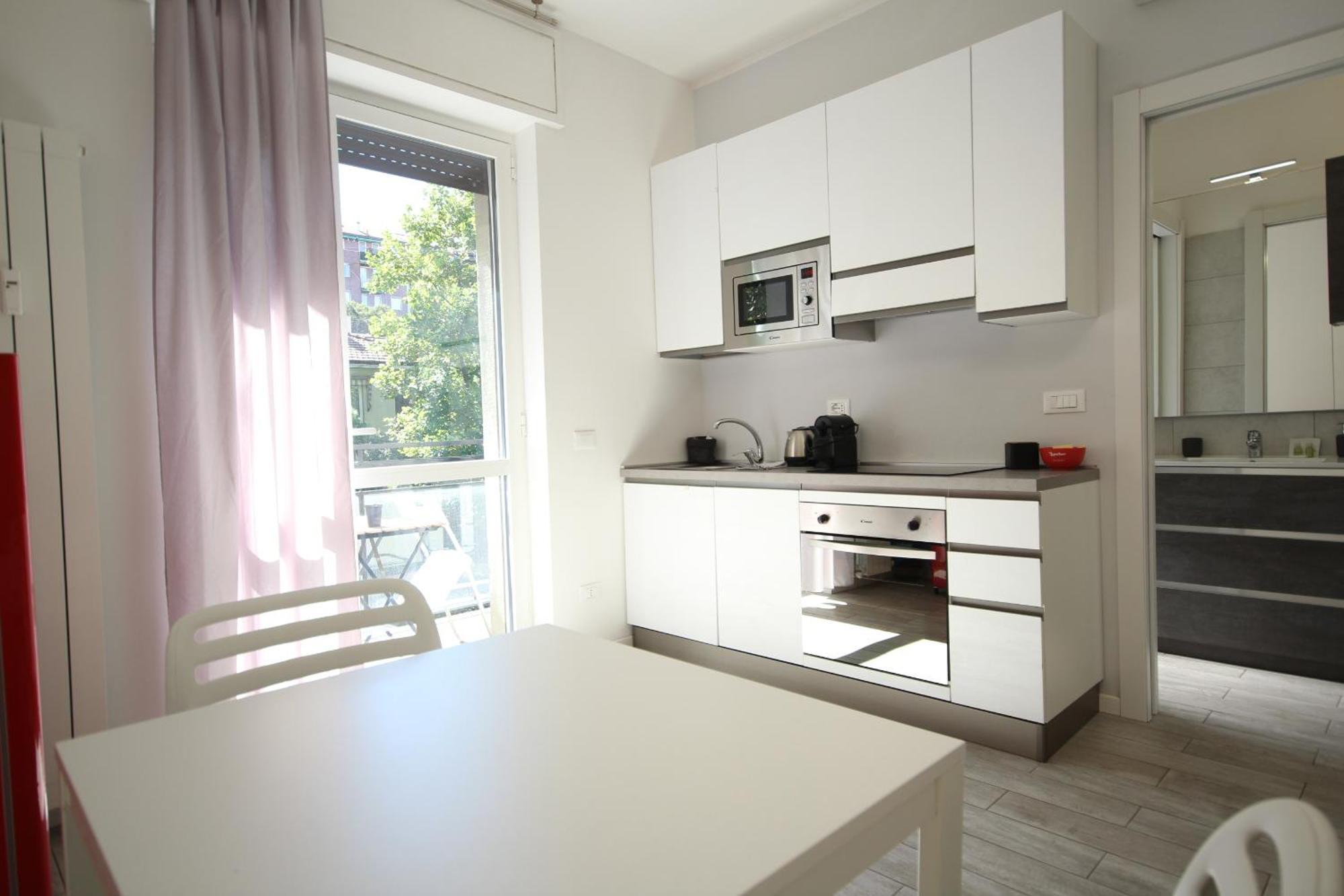 Veniero A - Sx * Milan